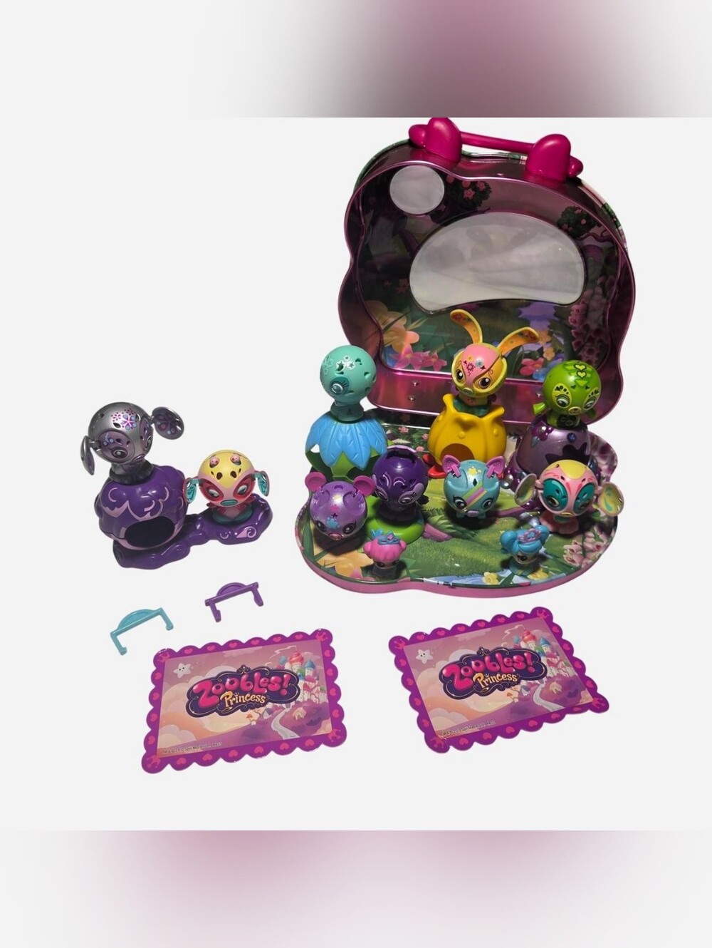 Zoobles Princess Metal Carrying Case Lot 9 Figures Metallic Gouda Happitats Card